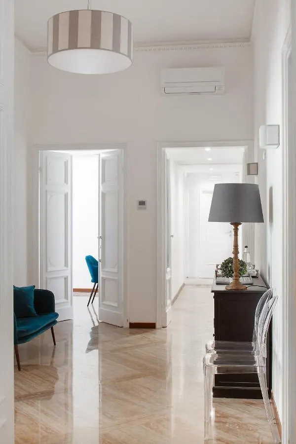 Crispi Guesthouse Florence Guest house